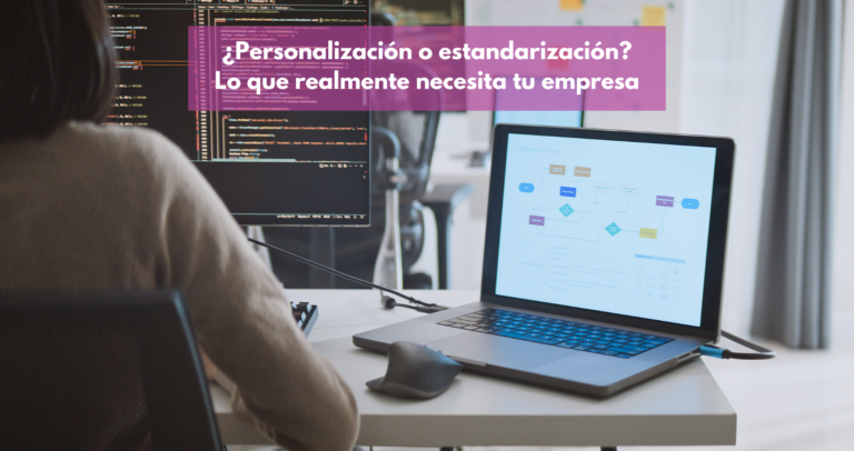 Comparación entre soluciones personalizadas y estandarizadas en RRHH, destacando sus ventajas y desafíos.