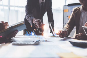 Dejar de pagar por licencias para invertir en propiedad. Un plano técnico para la transformación digital eficiente de los Recursos Humanos.